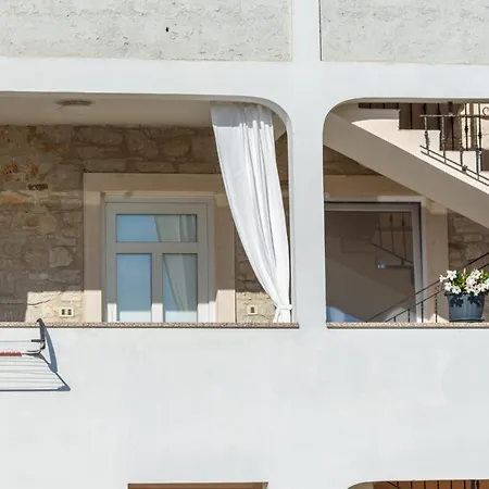 App Roko 2 Porec